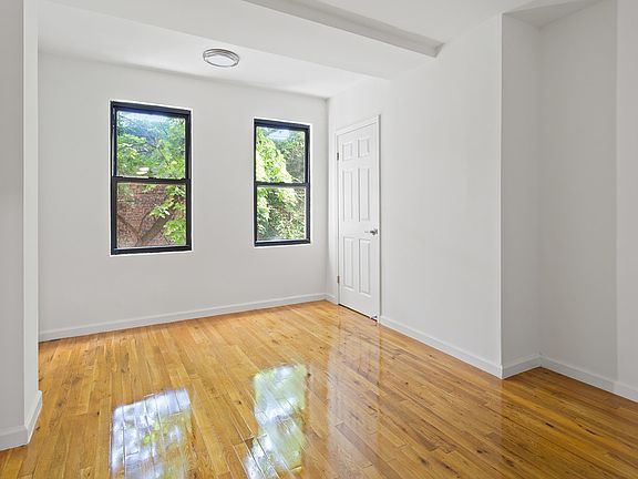 5th image of 280 E 10th St #3