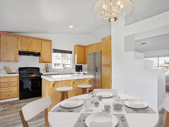 5th image of 238 Lapwing Ln