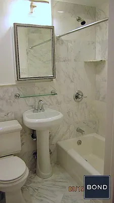 Rented by Bond New York | media 8