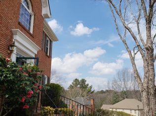 9250 Mackinac Dr, Johns Creek, GA 30022