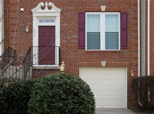 2015 Madrillon Springs Ct, Vienna, VA 22182