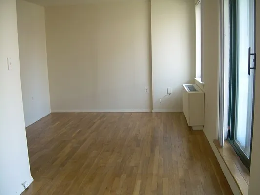 Rented by City Connections Realty | media 25