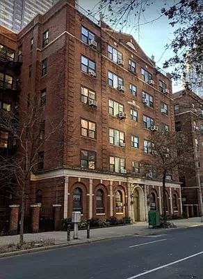 2nd image of 10 W 65th St #1A