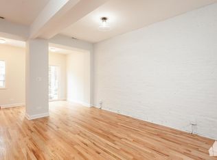 823 N Damen Ave #1R, Chicago, IL 60622