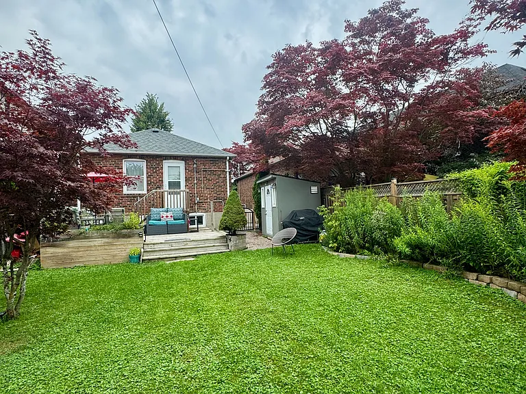 37 Tiago Ave #MAIN FLOOR — Photo 19