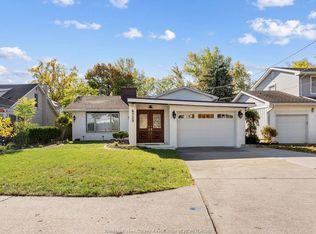 6725 Riverside Dr E, Windsor, ON N8S 1C1