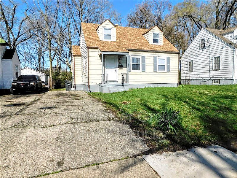1st image of 2065 Arlene Ave
