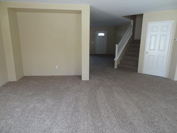 5th image of 423 Madrid St