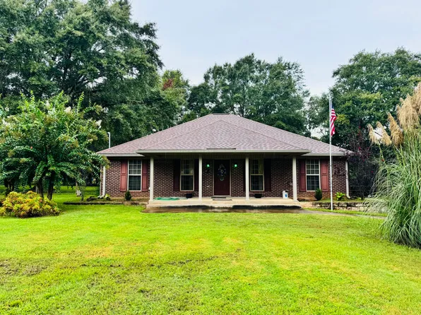 845 Hickory St, Florala, AL 36442