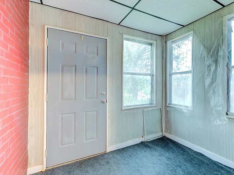 4422 Holly Ave #1 — Photo 17