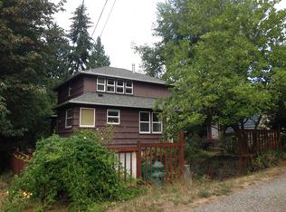 3002 NE 98th St, Seattle, WA 98115