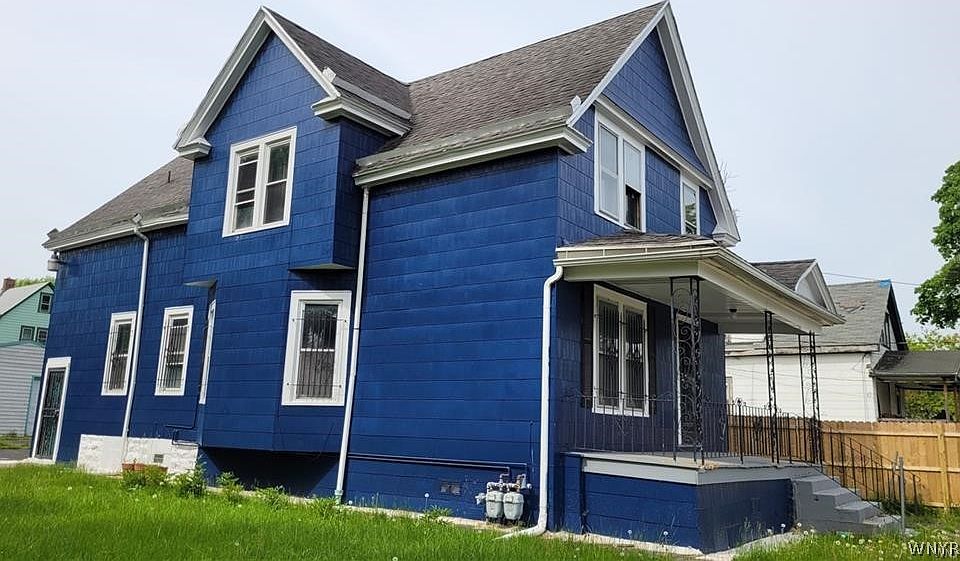 1st image of 325 Box Ave