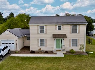 201 W Bailey Rd, Lewisburg, WV 24901