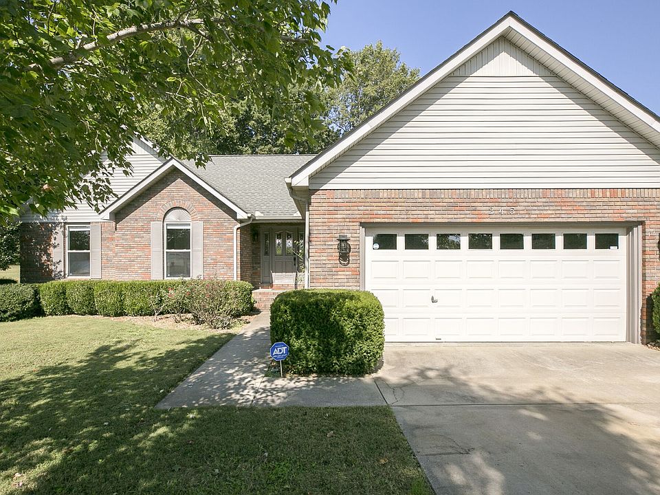 1st image of 245 Waters Edge Dr