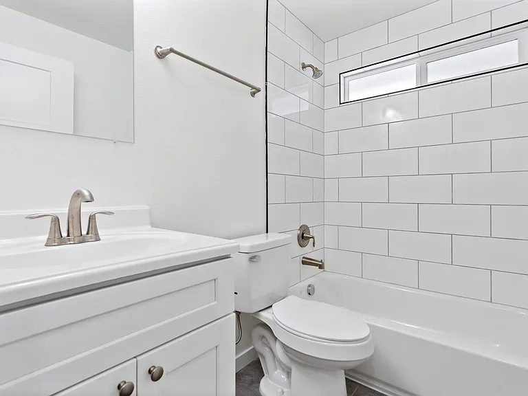 1608 W 8th Ave #302 — Photo 10