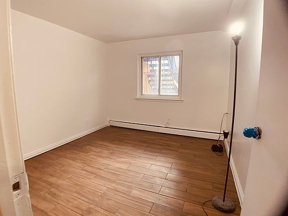 2nd image of 21-14 21st Ave #1A1