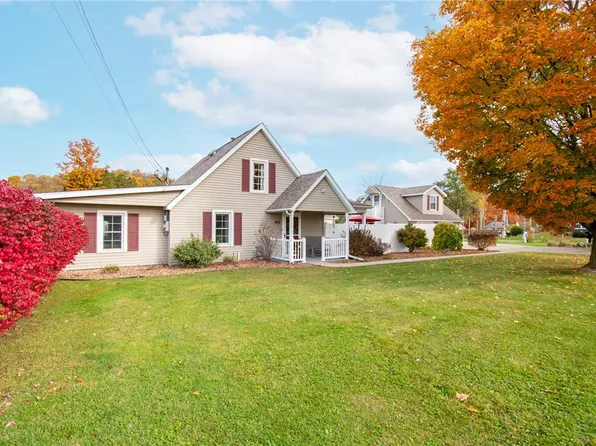 119 Martin Ave, Ellwood City, PA 16117