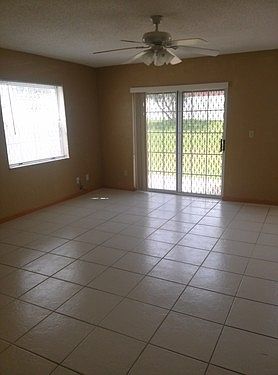 5th image of 256 Florida Shores Blvd