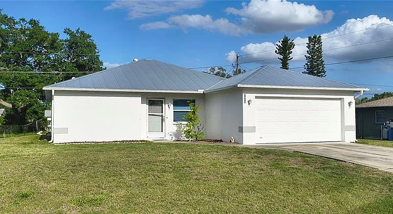 2959 Lobelia Rd — Photo 1