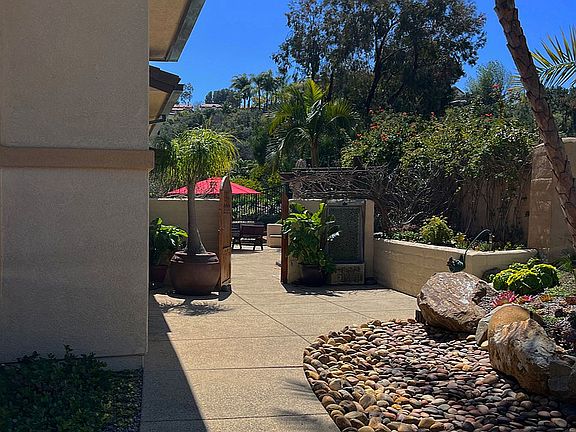 2nd image of 6398 Paseo Aspada
