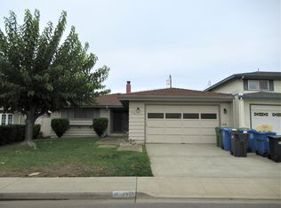 1718 Blue Spruce Way, Milpitas, CA 95035