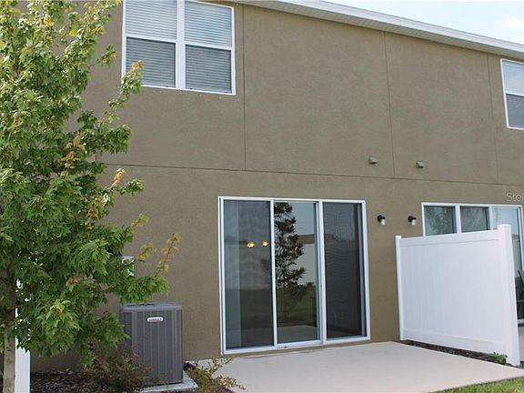 3rd image of 7011 Woodchase Glen Dr