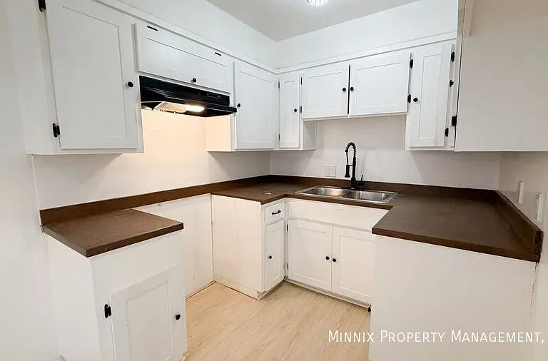 5005 Avenue W #12 — Photo 6