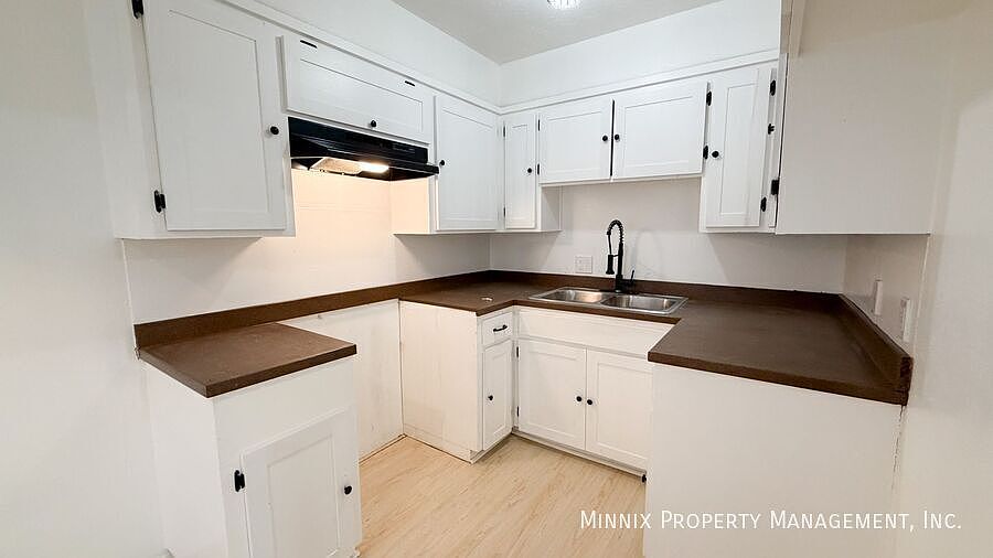 1st image of 5005 Avenue W #12