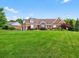 32 Underhill Ct, Essa, ON L9R1V2