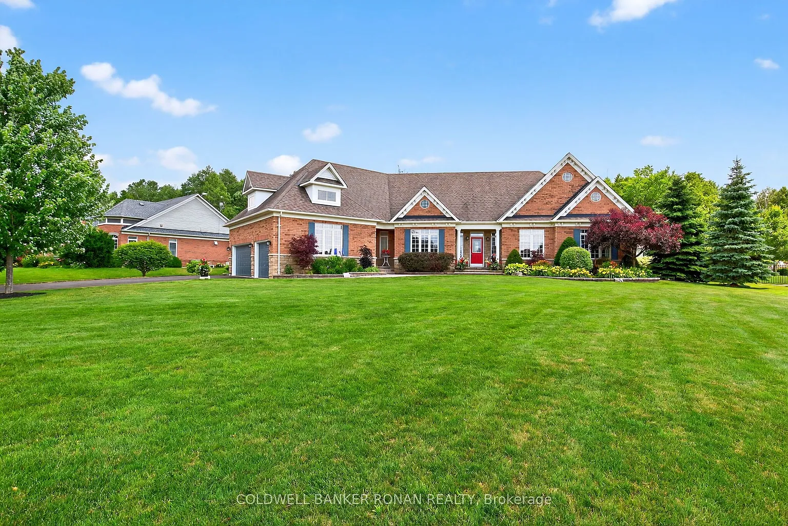 32 Underhill Ct photo 1