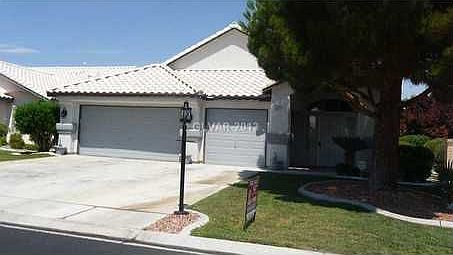 1st image of 5437 Desert Paradise Dr