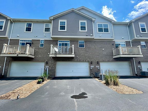 2nd image of 2889 Henley Ln #2889