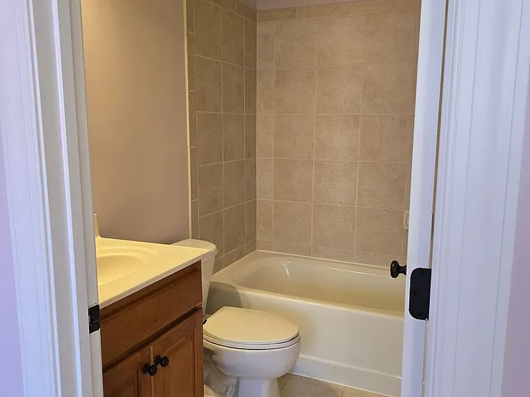3653 Pleasants Ridge Dr — Photo 35