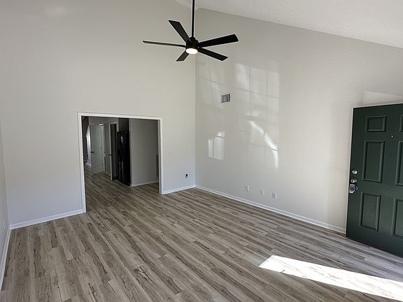 2nd image of 250 Buck Run Dr