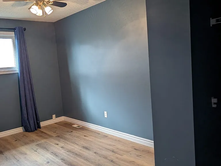 1920 Culver Dr #4 — Photo 11