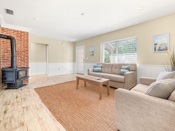 2nd image of 286 S Matanzas Blvd