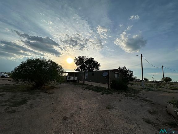 2nd image of 6662 Dakota Rd