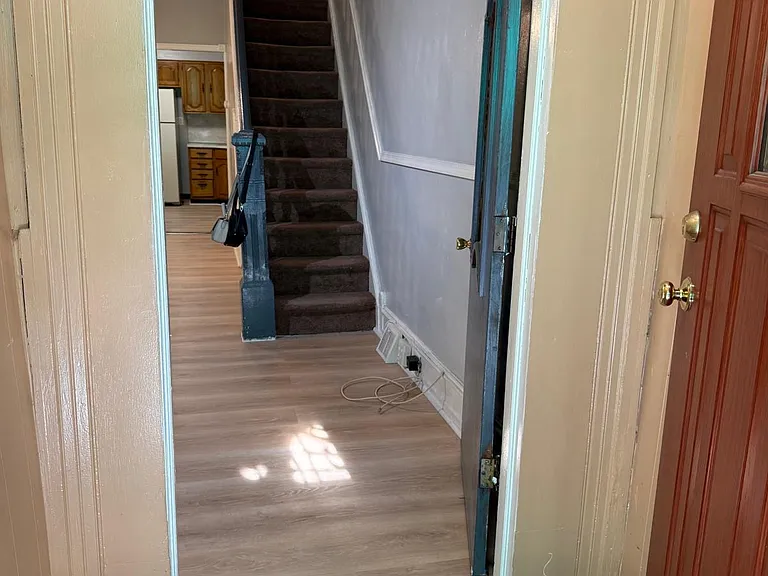3319 N Sydenham St — Photo 5