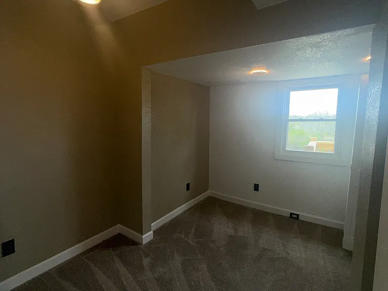4123 Woodland Ave — Photo 8