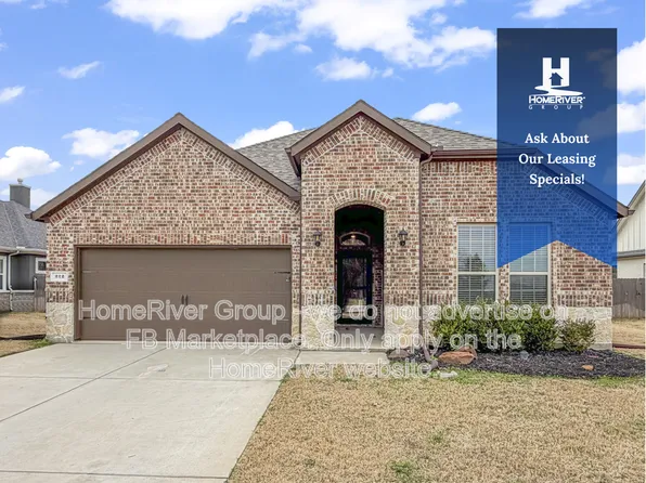 212 Lakeview Cir, Pilot Point, TX 76258
