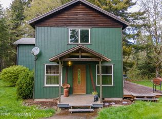 82382 Red Bluff Rd, Seaside, OR 97138