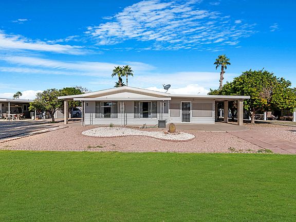 3rd image of 9128 E Country Club Dr