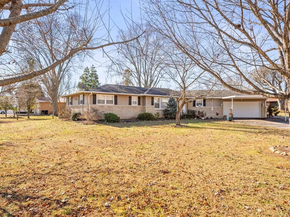 201 Kelly Dr, Decherd, TN 37324
