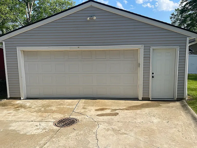 3968 Ganyard Ave — Photo 3