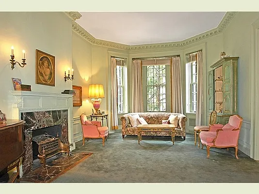 Sold by Stribling | media 2