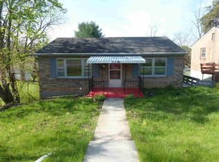 117 16th St, Pulaski, VA 24301