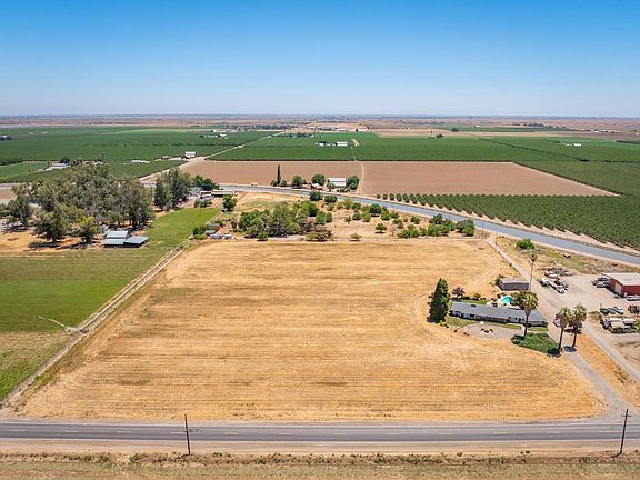 4th image of 4214 State Highway 33
