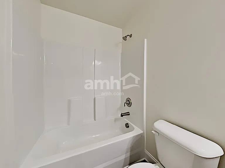 588 Woodall Rd — Photo 17