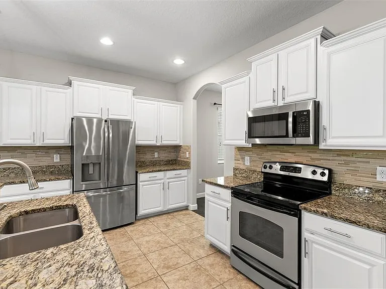 20405 Autumn Fern Ave — Photo 14