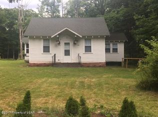 804 Thornhurst Rd, Bear Creek Township, PA 18702